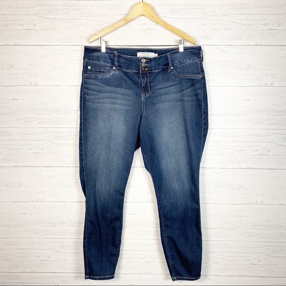 torrid Denim - Torrid • Jegging Skinny Jeans 20T